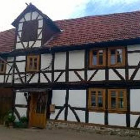 Aeltestes Haus In Quentel - Ferienwohnung 1 Mit Kleinem Garten Lichtenau Eksteriør bilde