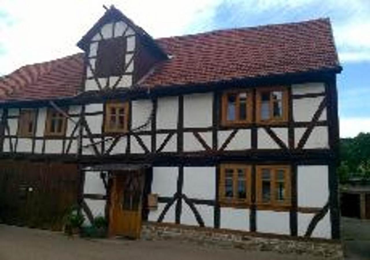 Aeltestes Haus In Quentel - Ferienwohnung 1 Mit Kleinem Garten Lichtenau Eksteriør bilde